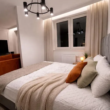 Romantyczny M35 Z Prywatnym Jacuzzi I Duzym Lozkiem * Wroclaw