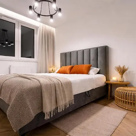 Romantyczny M35 Z Prywatnym Jacuzzi I Duzym Lozkiem Apartment